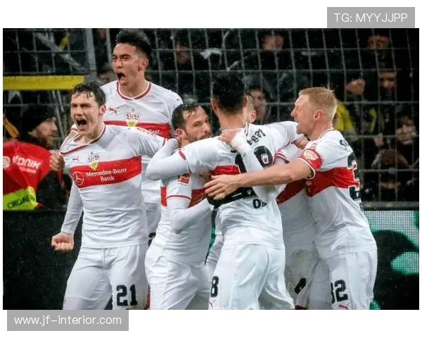 [德甲]第32轮：斯图加特VS勒沃库森.